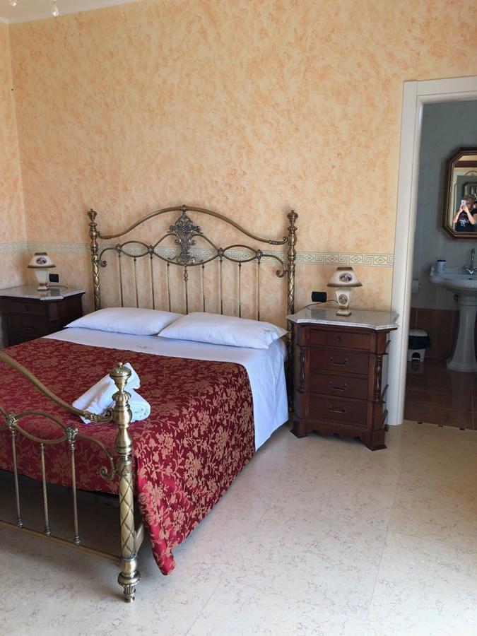 Villa Belvedere Di Rita ガリポリ エクステリア 写真